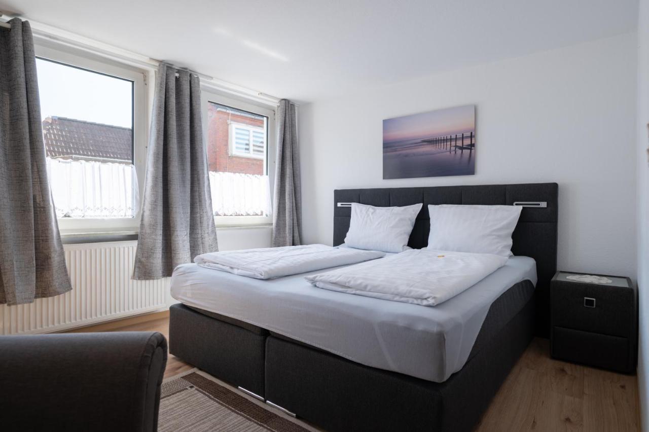 Alt-Emder Buergerhaus Hotell Emden Exteriör bild