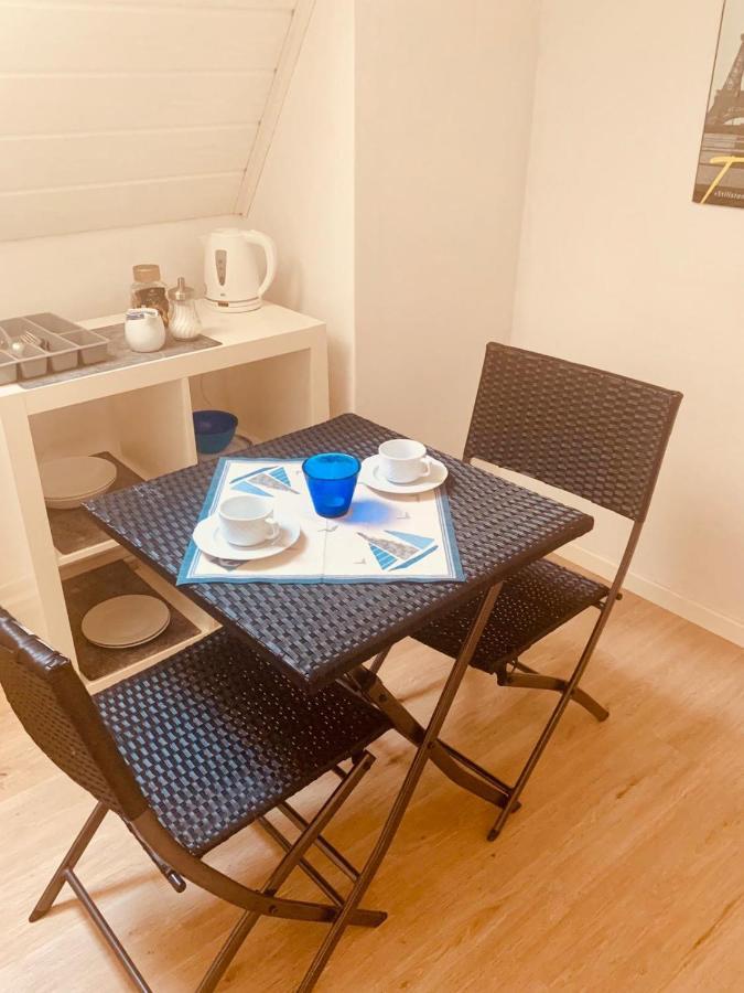 Alt-Emder Buergerhaus Hotell Emden Exteriör bild