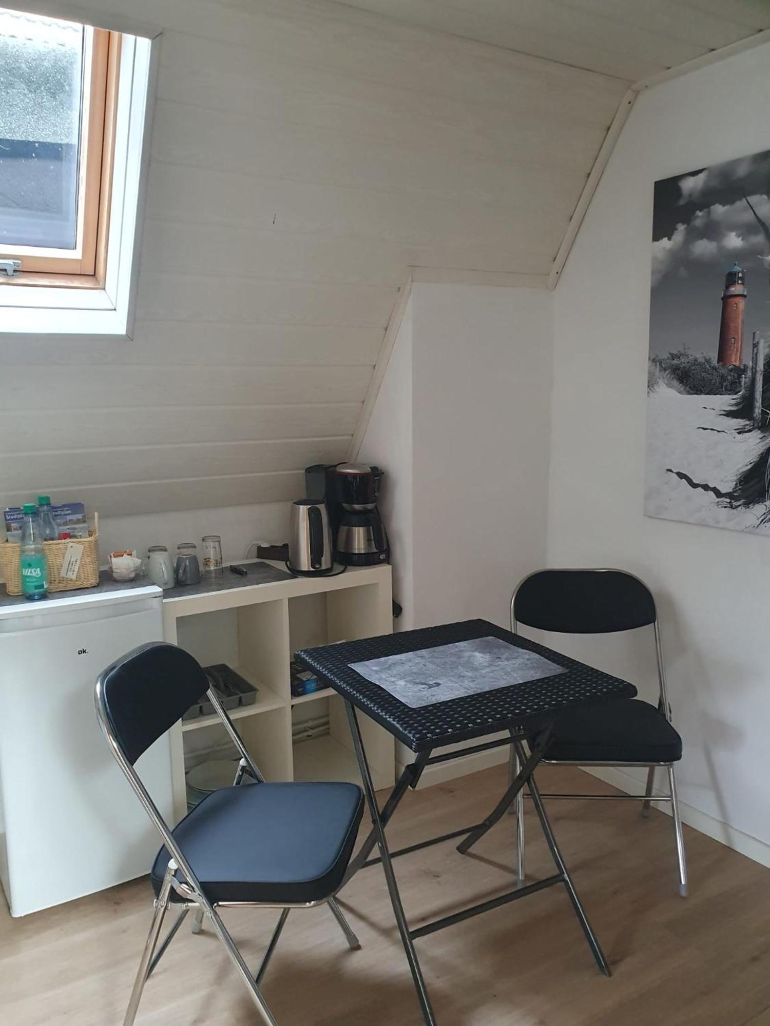 Alt-Emder Buergerhaus Hotell Emden Exteriör bild