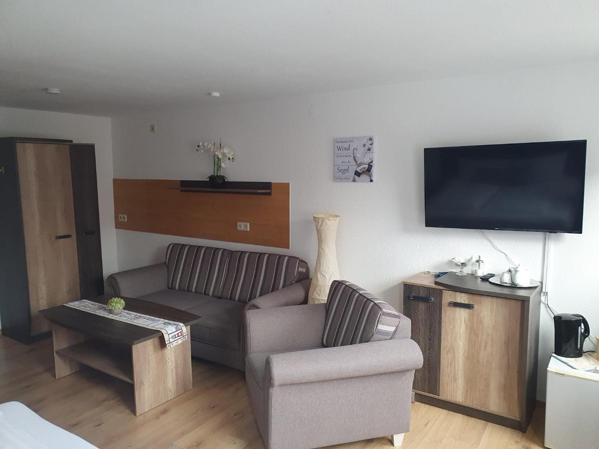 Alt-Emder Buergerhaus Hotell Emden Exteriör bild