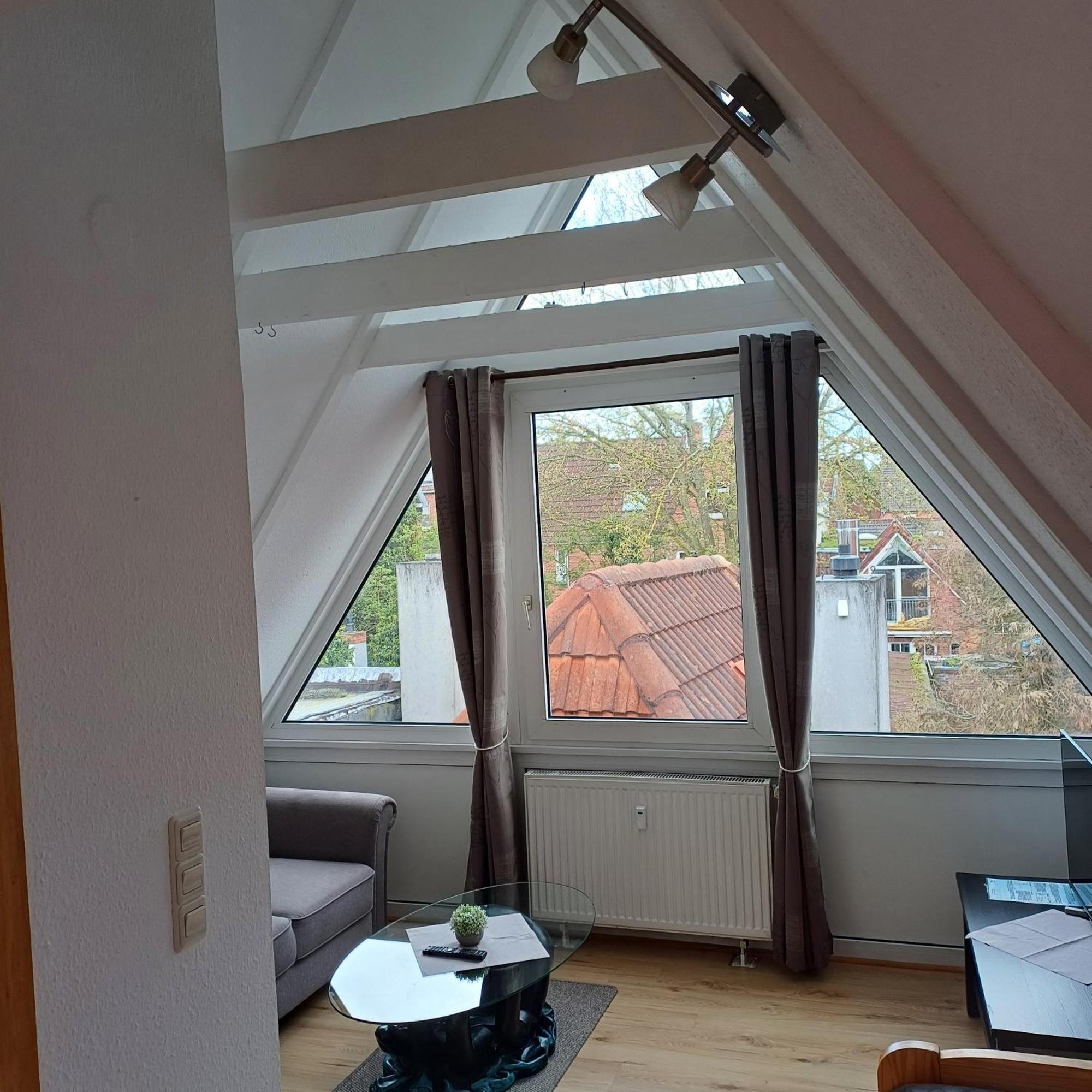 Alt-Emder Buergerhaus Hotell Emden Exteriör bild