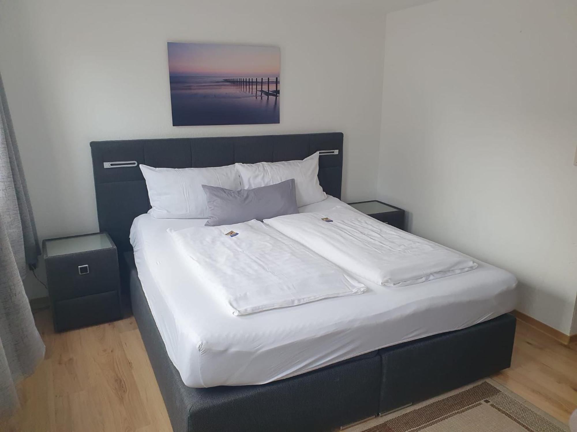 Alt-Emder Buergerhaus Hotell Emden Exteriör bild