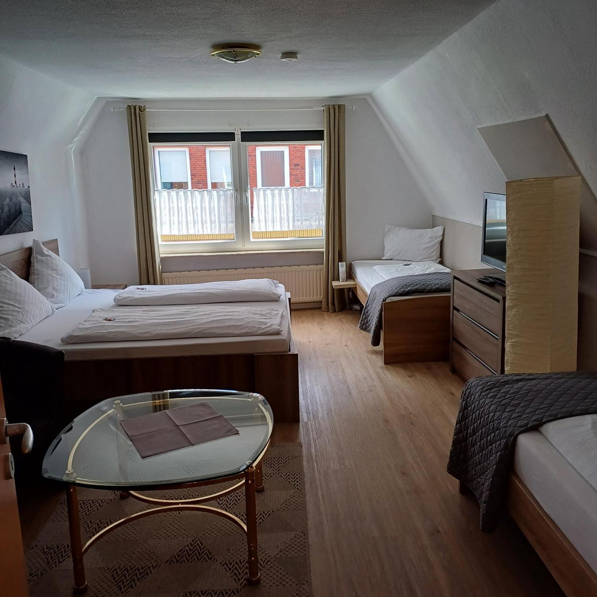 Alt-Emder Buergerhaus Hotell Emden Exteriör bild