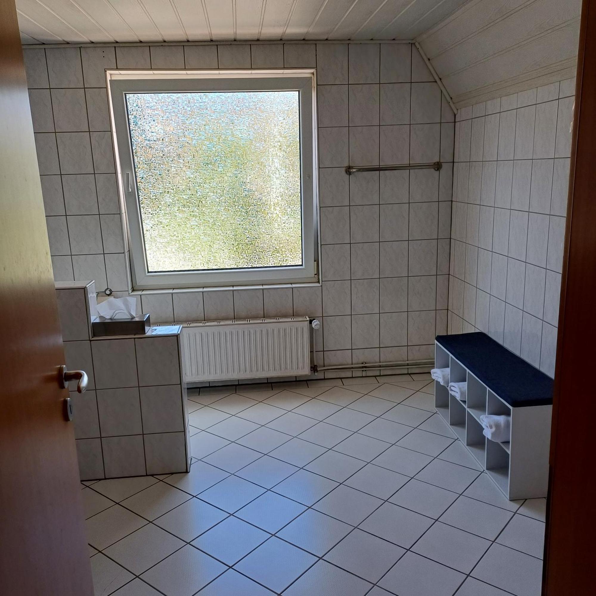 Alt-Emder Buergerhaus Hotell Emden Exteriör bild